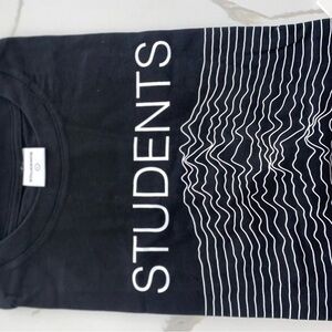 Men’s Black Graphic Tee by STUDENTS‎